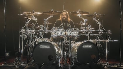 Watch LAMB OF GOD’s ART CRUZ Perform ‘Memento Mori’