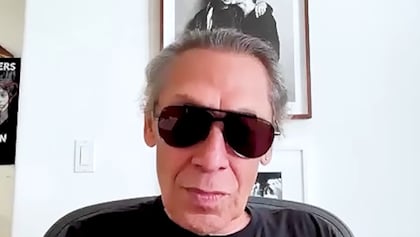 ALEX VAN HALEN Confirms He Is Working On New Album With TOTO’s STEVE LUKATHER
